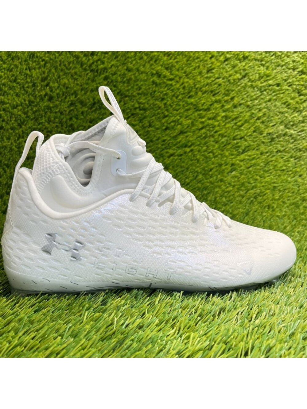Under Armour Spotlight Lux MC 2.0 Mens Size 10 White Running Football Cleats